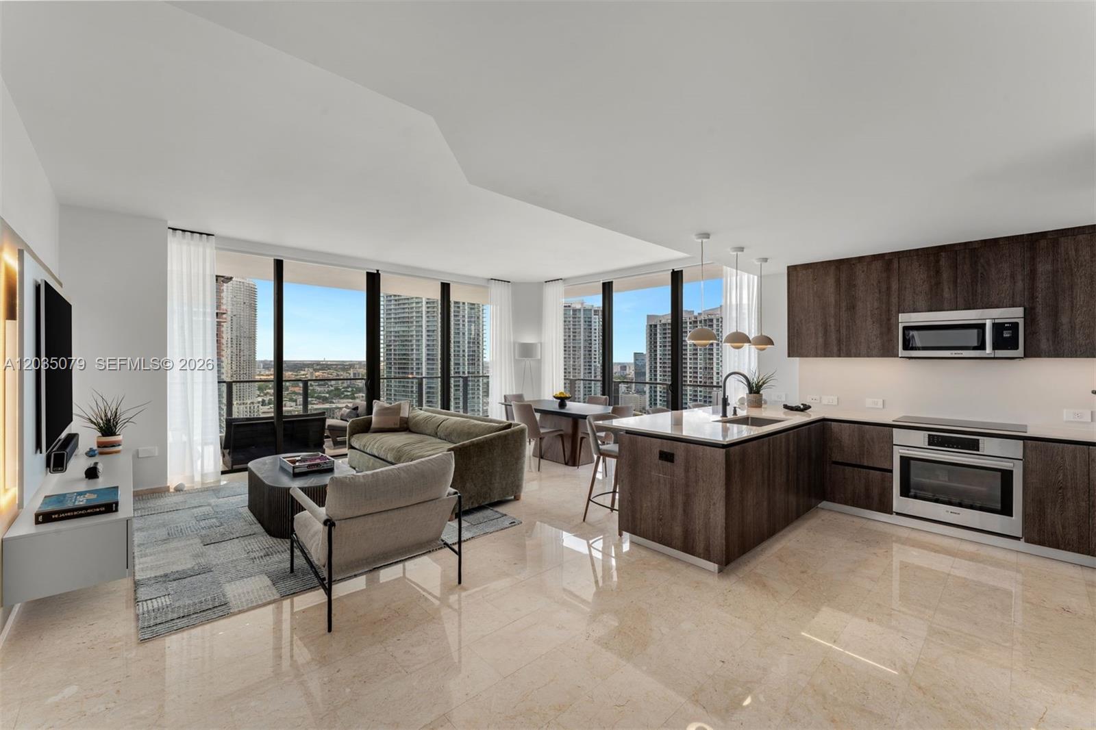 68 SE 6th Street 2612, Miami, FL 33131, Miami
