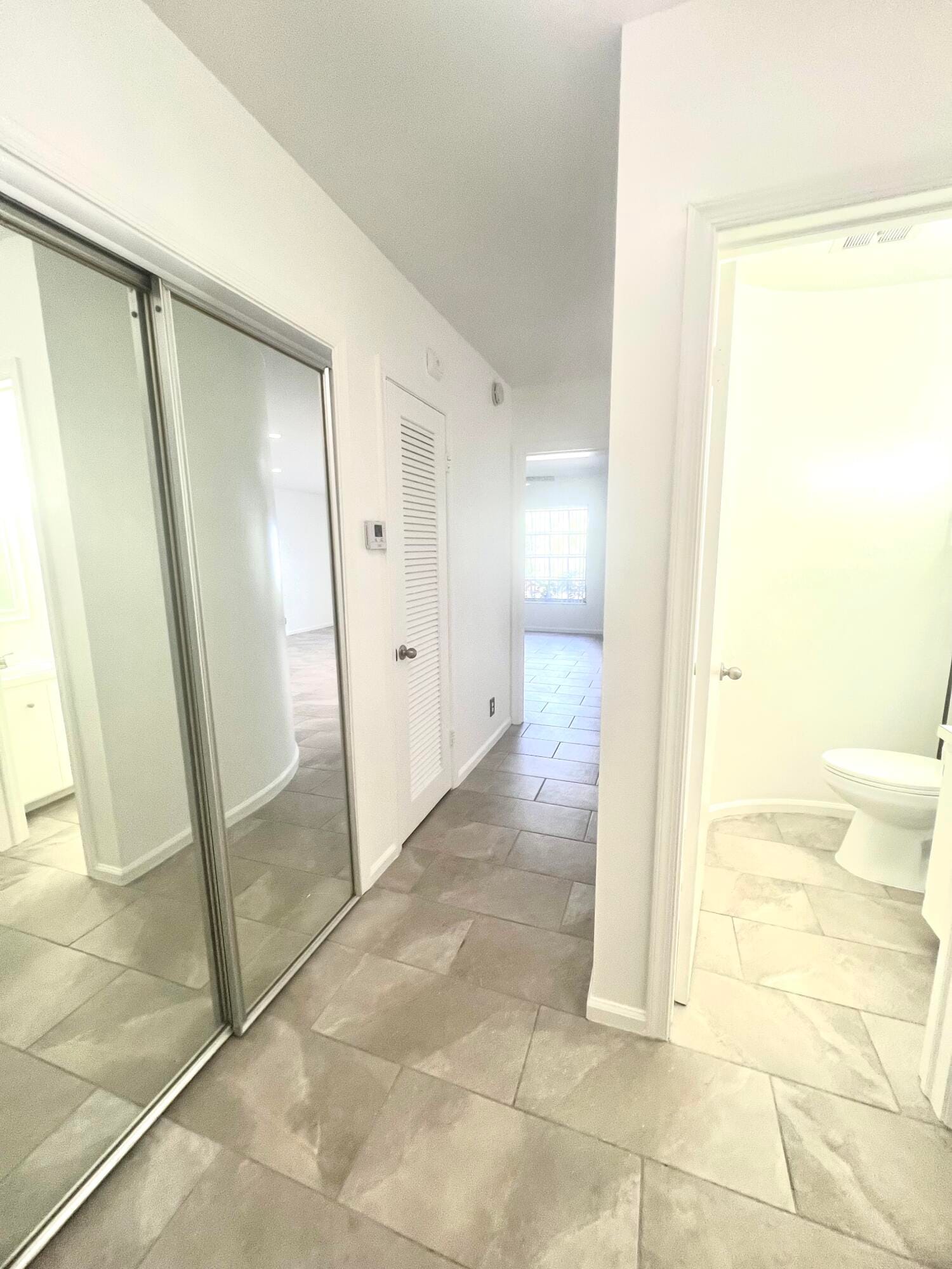 2201 NE 66th Street 1306 — photo 3