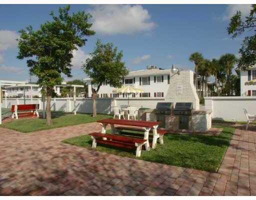 2201 NE 66th Street 1306, Fort Lauderdale, FL 33308 photo 24