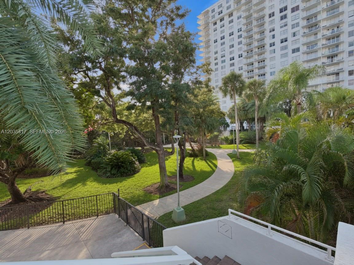 2801 NE 183rd Street 202W, Aventura, FL 33160, Aventura