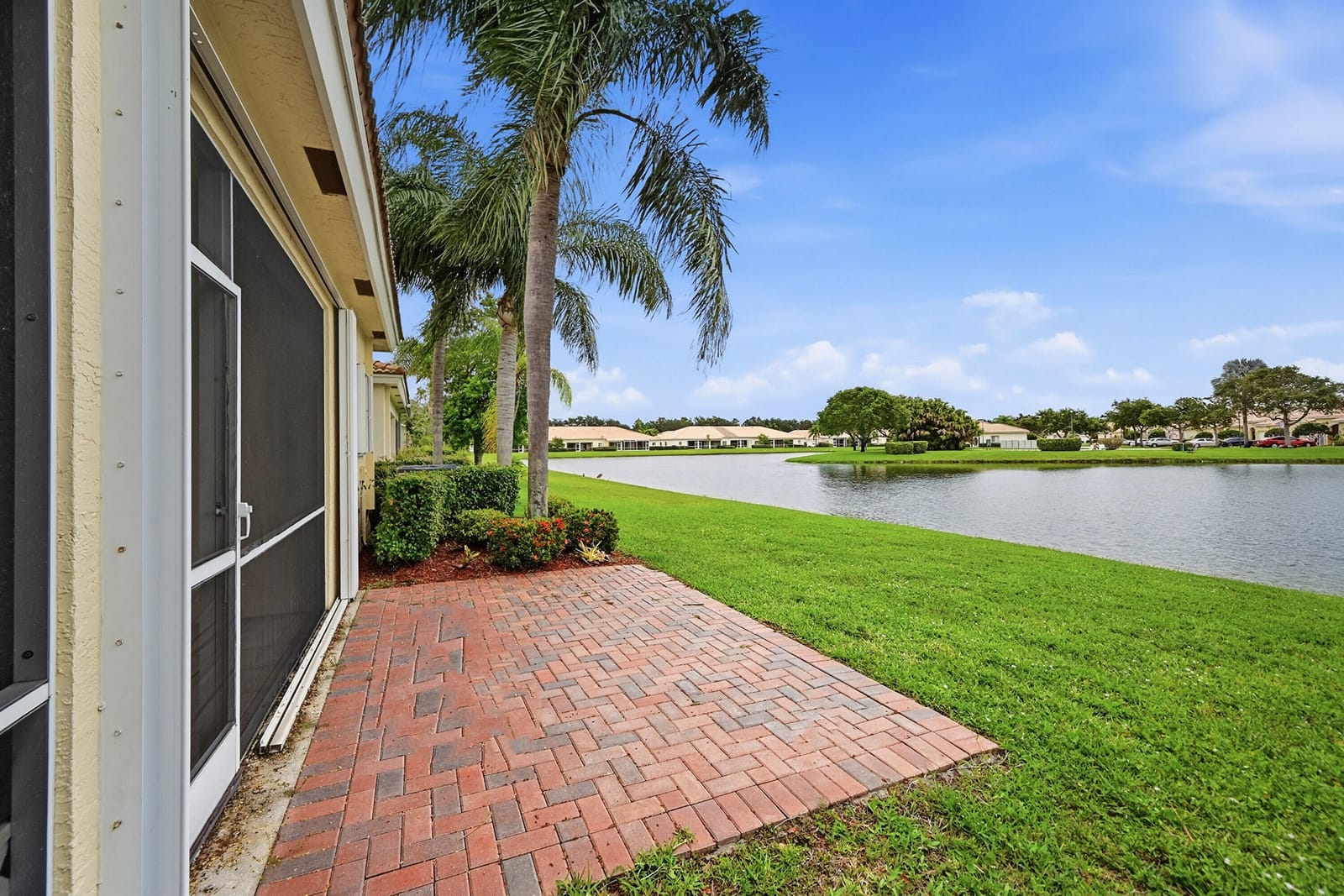 2340 Windjammer Way — photo 2