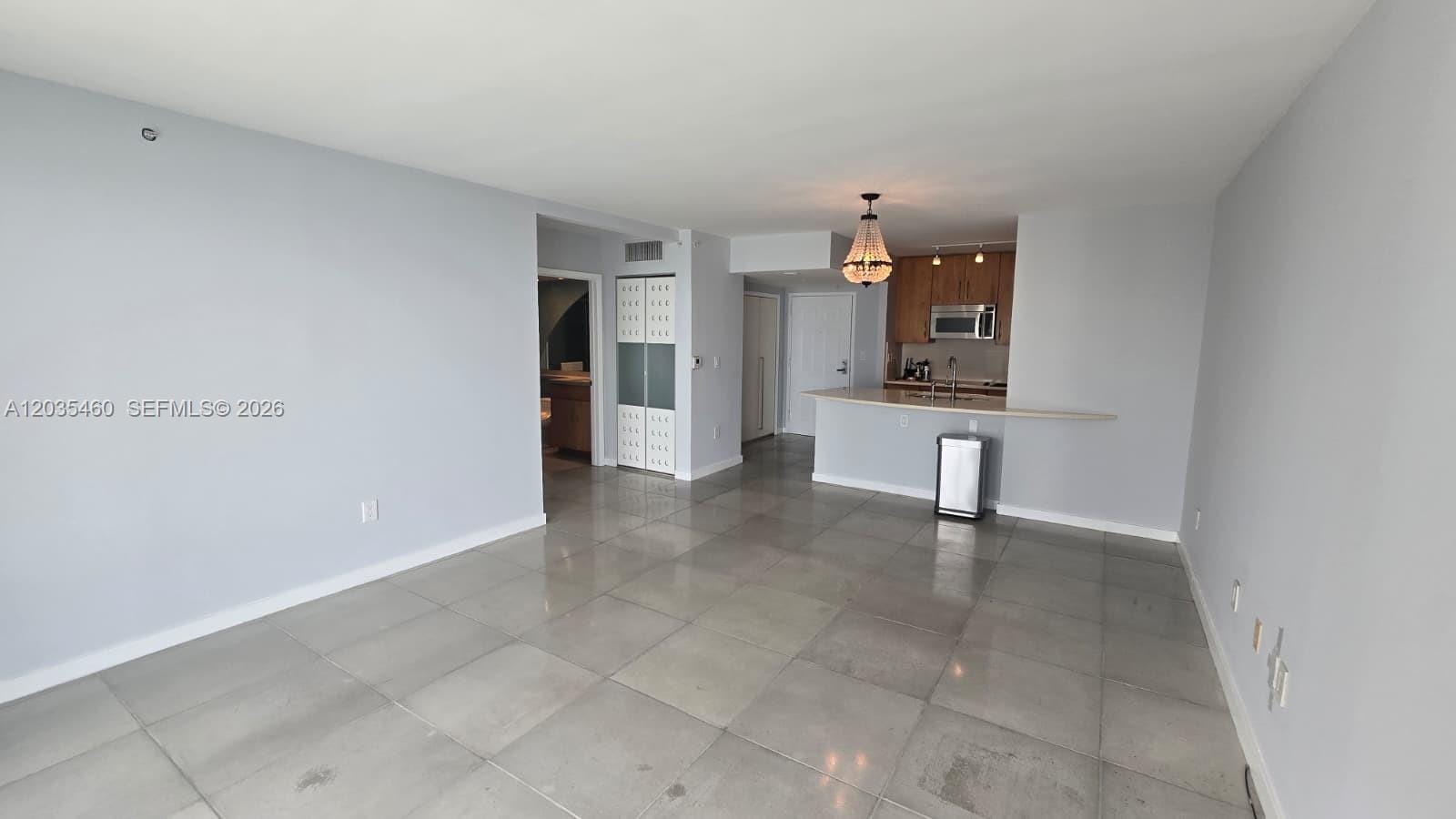 1155 Brickell Bay Drive 2507 — photo 6