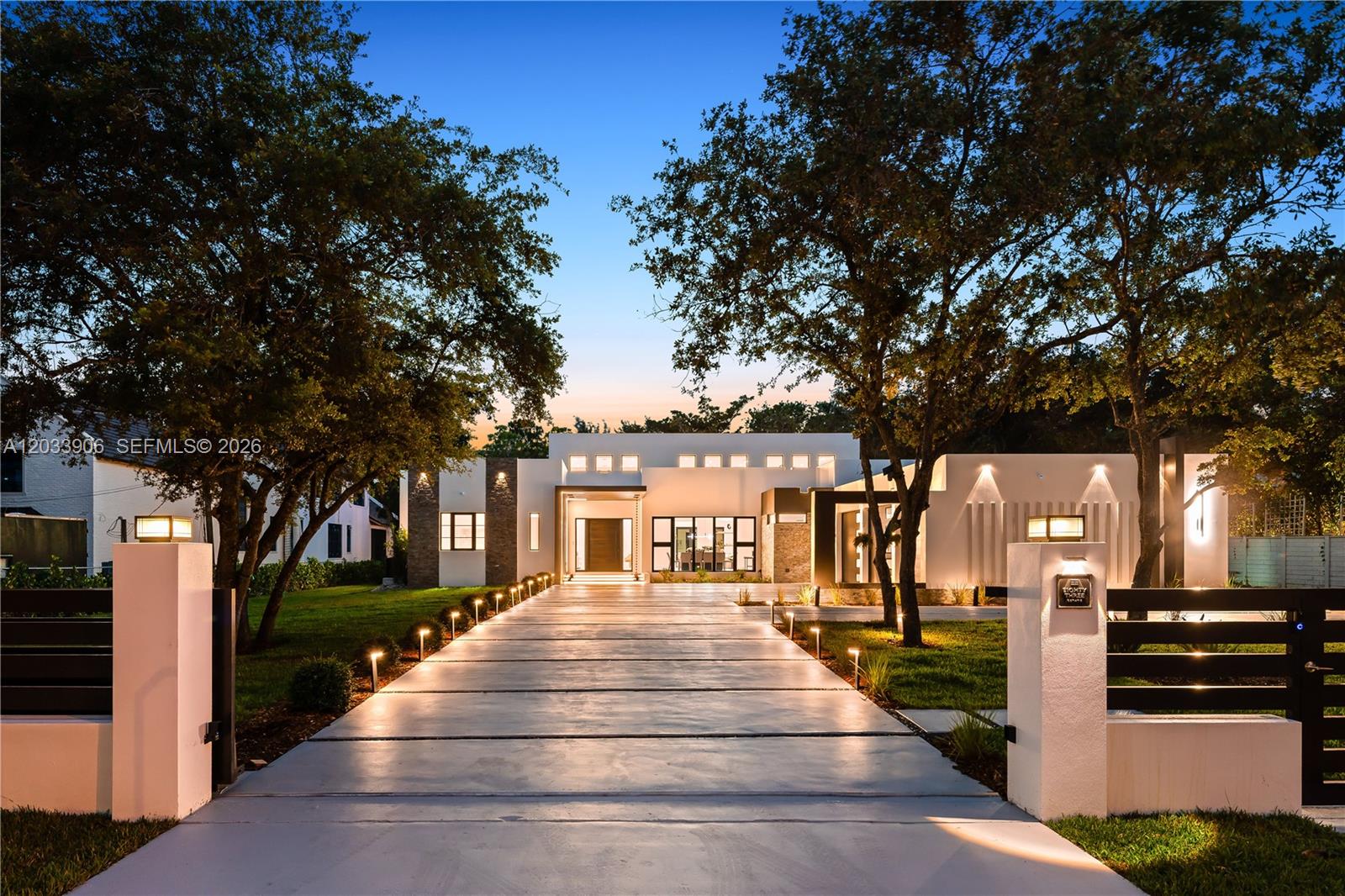 6200 SW 83 Avenue, Miami, FL 33143, Miami