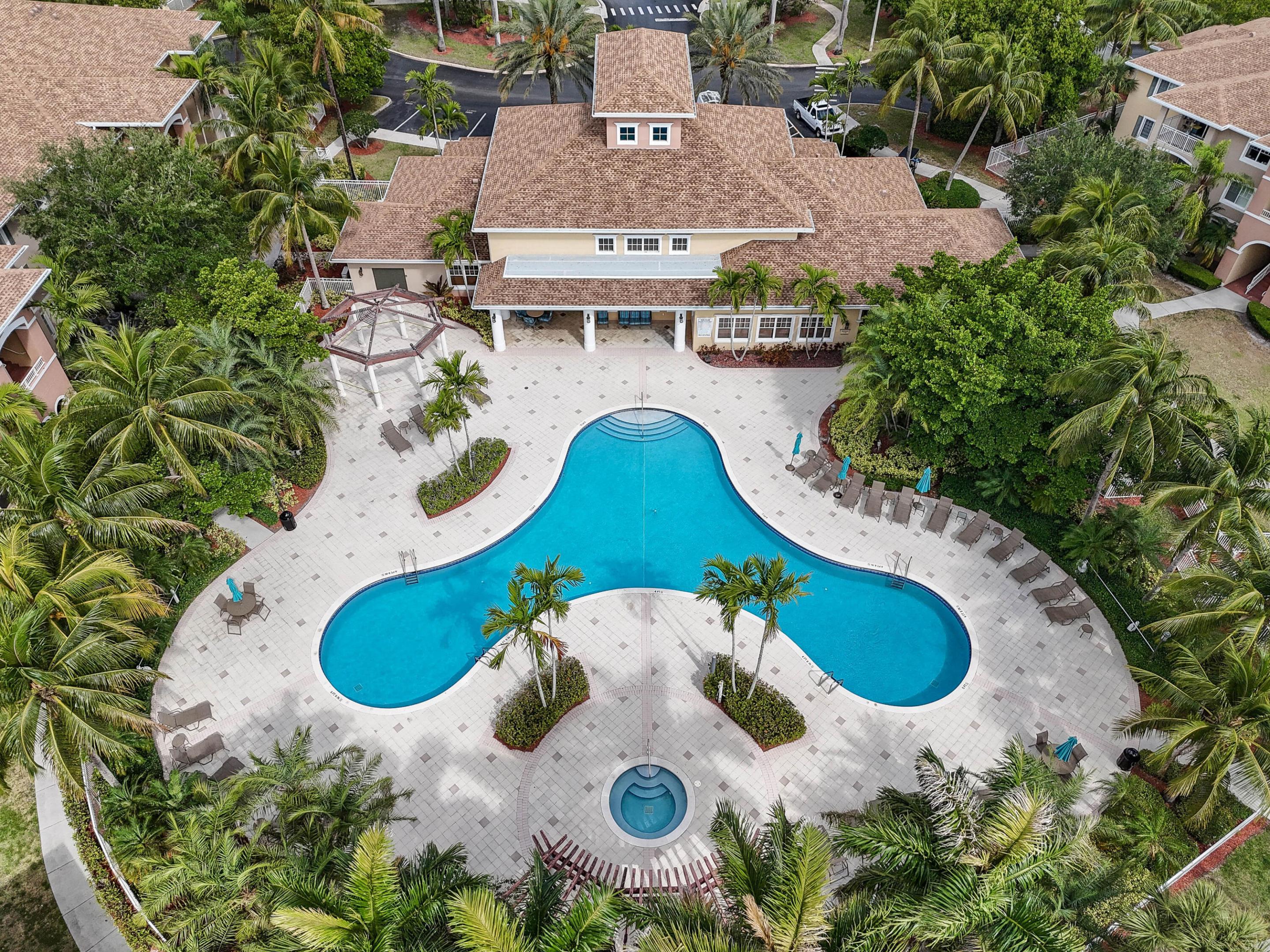 6556 Emerald Dunes Drive 302, West Palm Beach, FL 33411, West Palm Beach