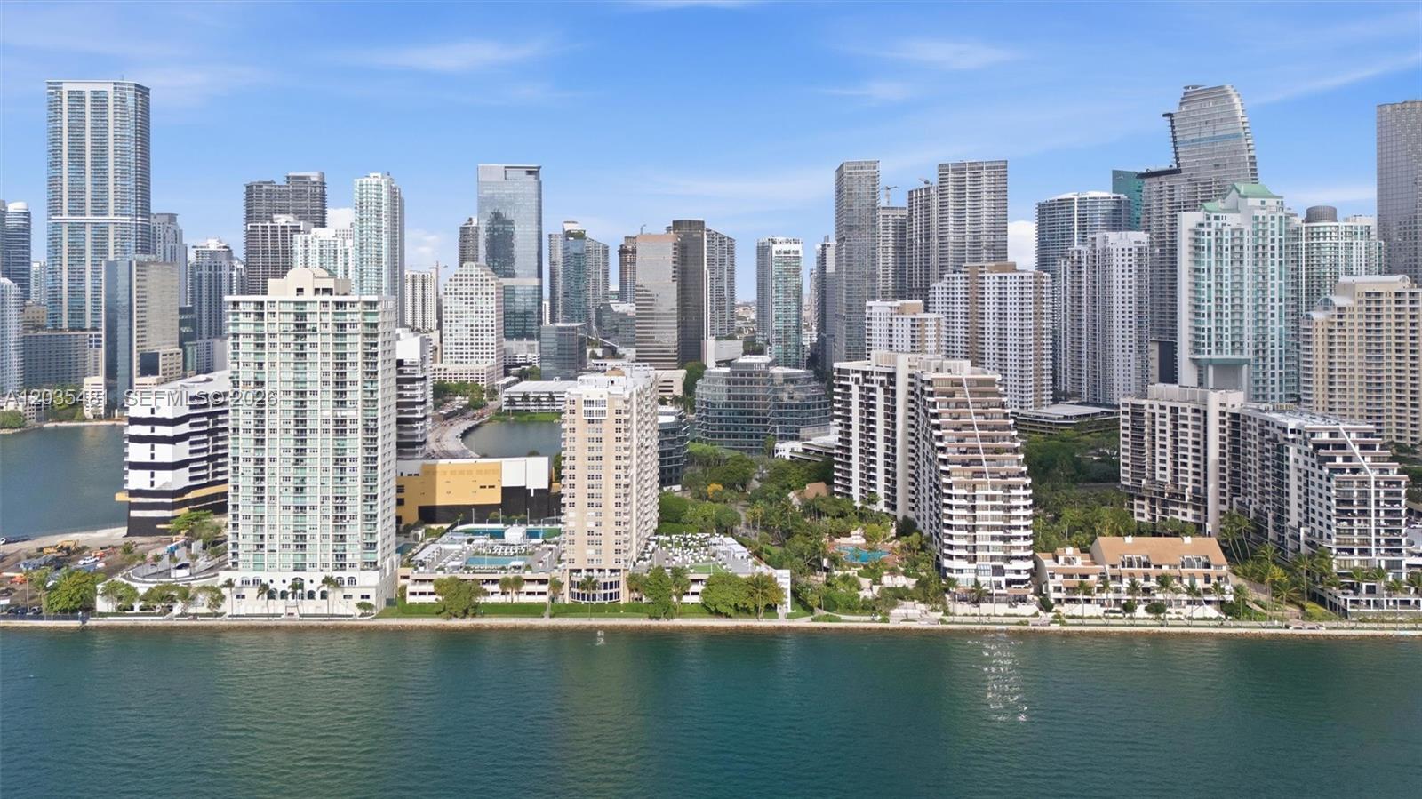 520 SE Brickell Key Drive A1615, Miami, FL 33131, Miami