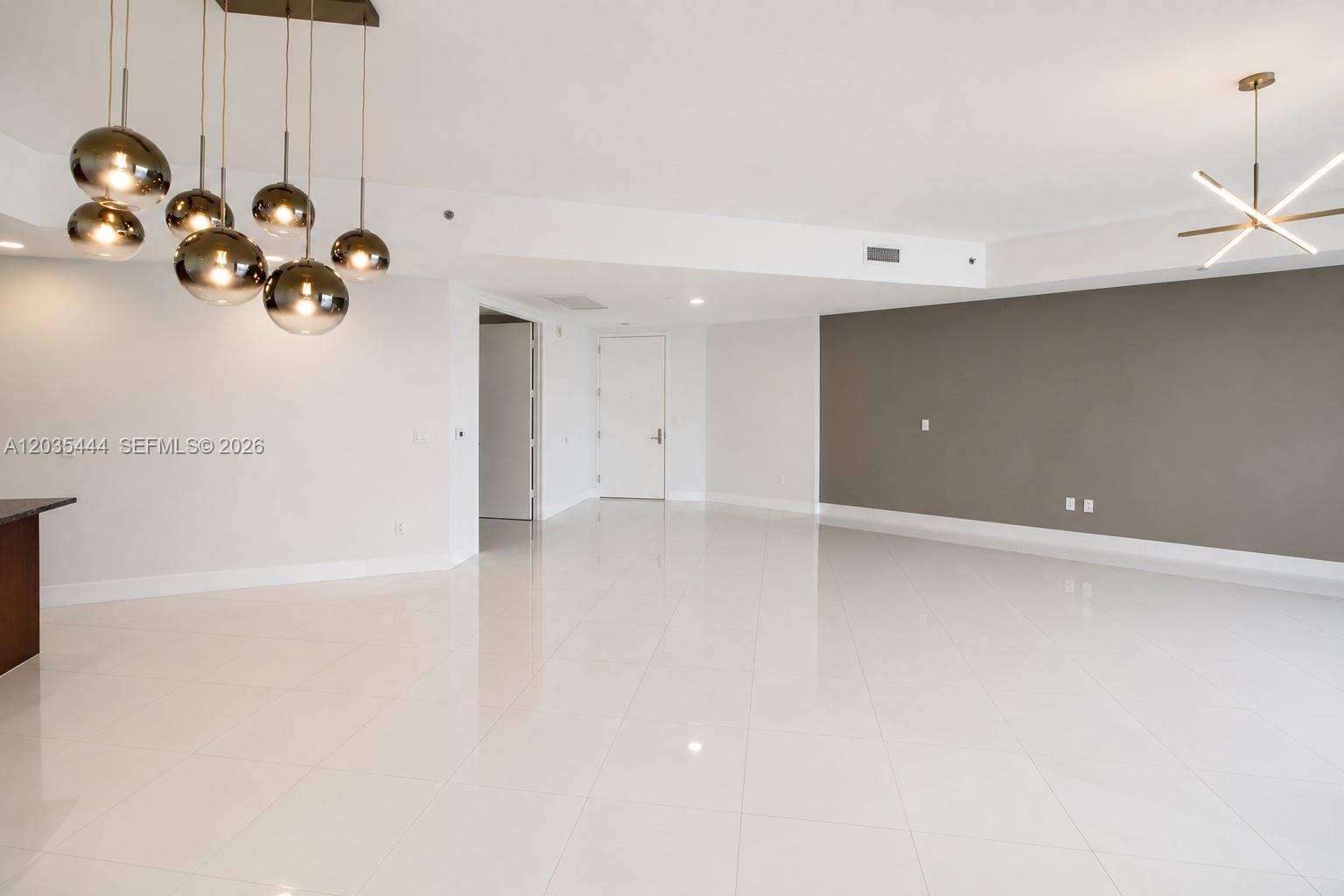 15901 Collins Avenue 403, Sunny Isles Beach, FL 33160, Sunny Isles Beach