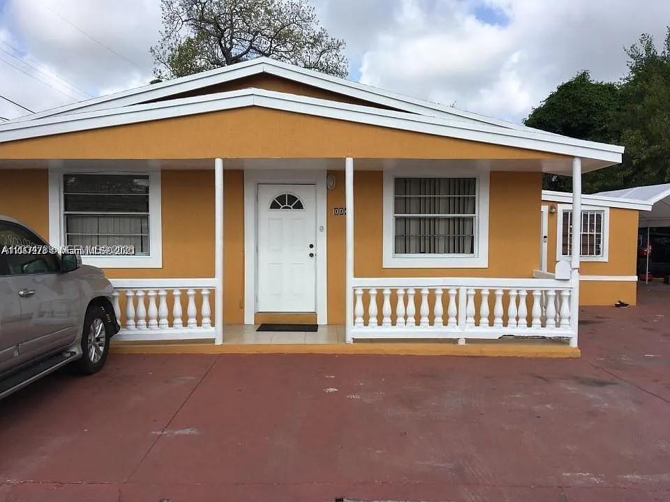 10040 NW 8th Avenue, Miami, FL 33150, Miami