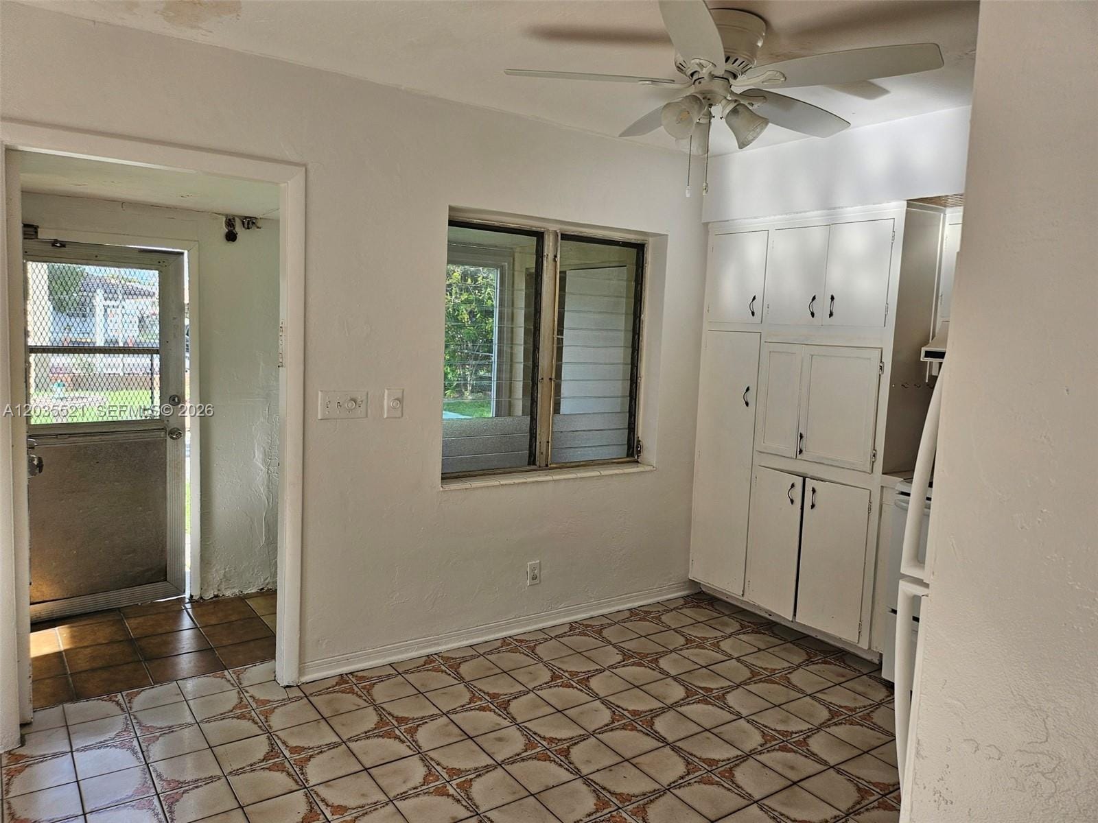709 NE 4th Court 6, Hallandale Beach, FL 33009 photo 15