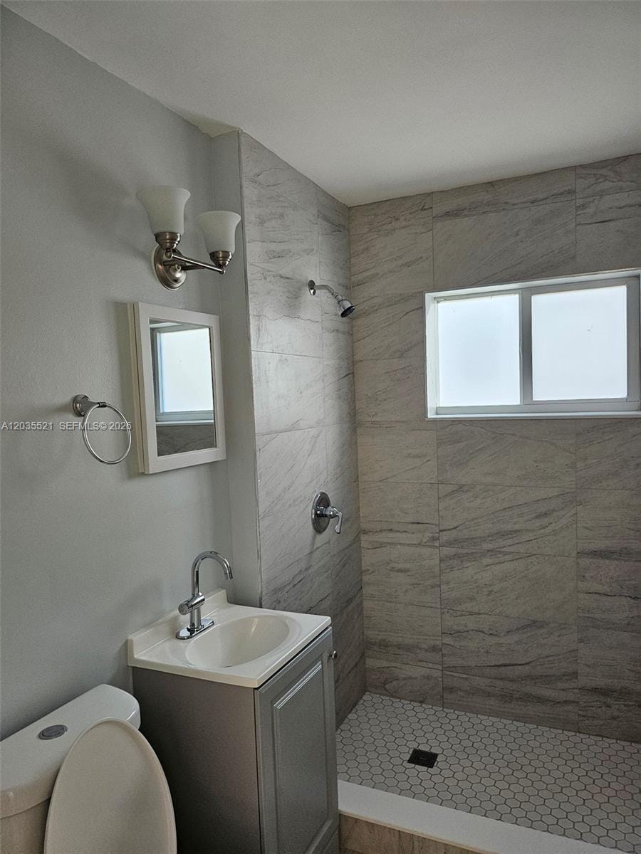 709 NE 4th Court 6, Hallandale Beach, FL 33009 photo 22