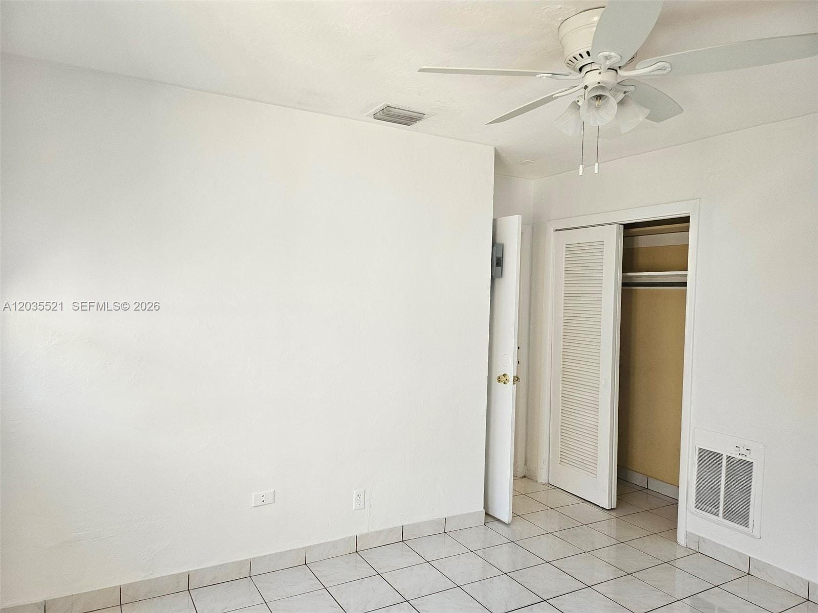 709 NE 4th Court 6, Hallandale Beach, FL 33009 photo 24