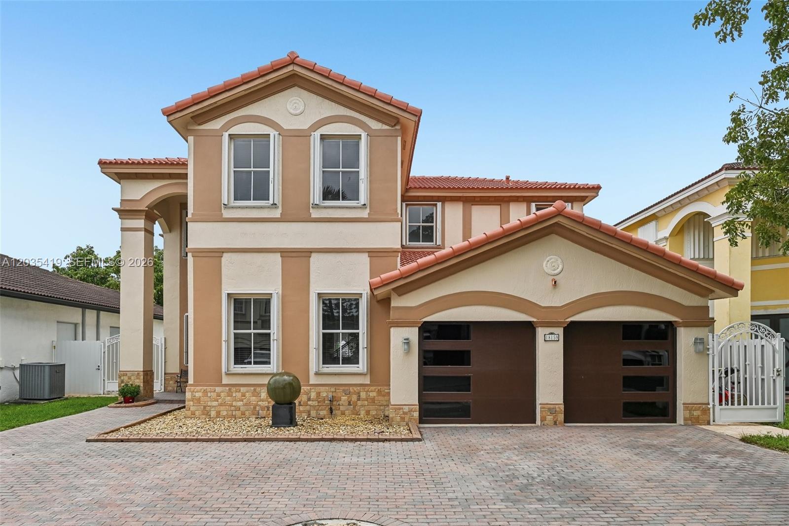 18159 NW 90th Avenue, Hialeah, FL 33018, Hialeah