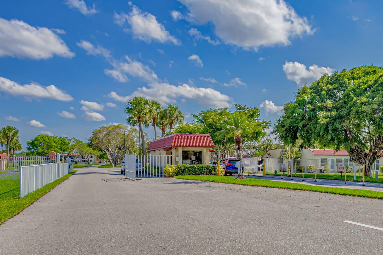 102 Lake Anne Drive, West Palm Beach, FL 33411 photo 23