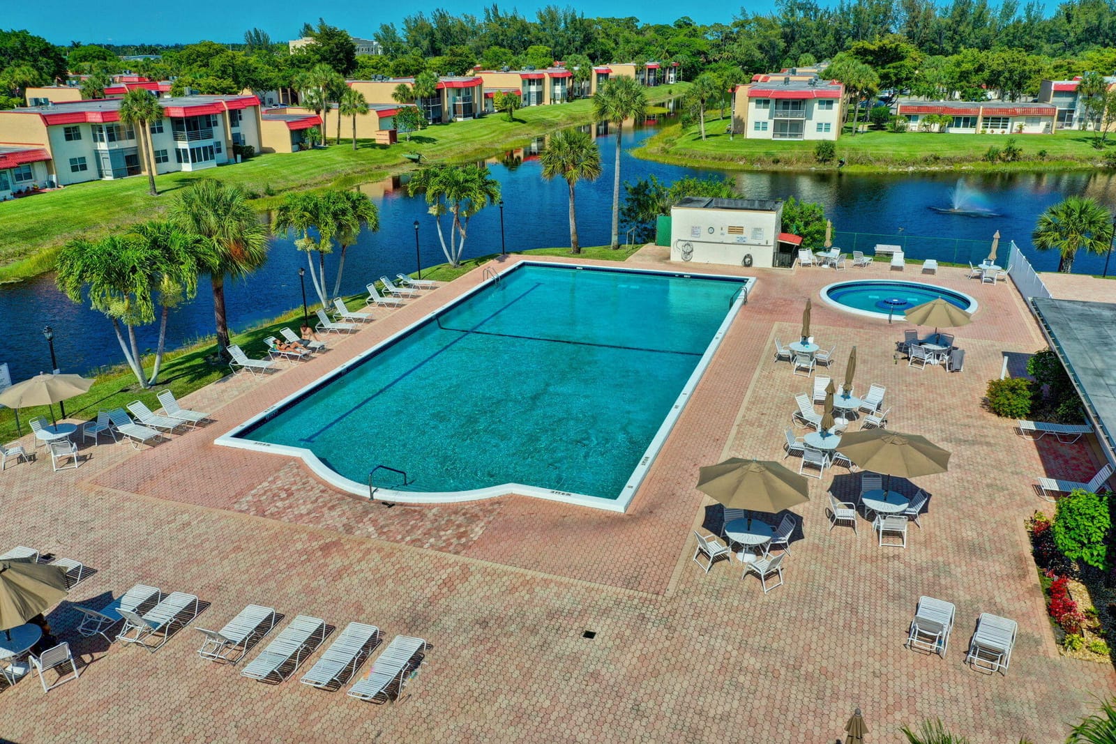 102 Lake Anne Drive, West Palm Beach, FL 33411 photo 25
