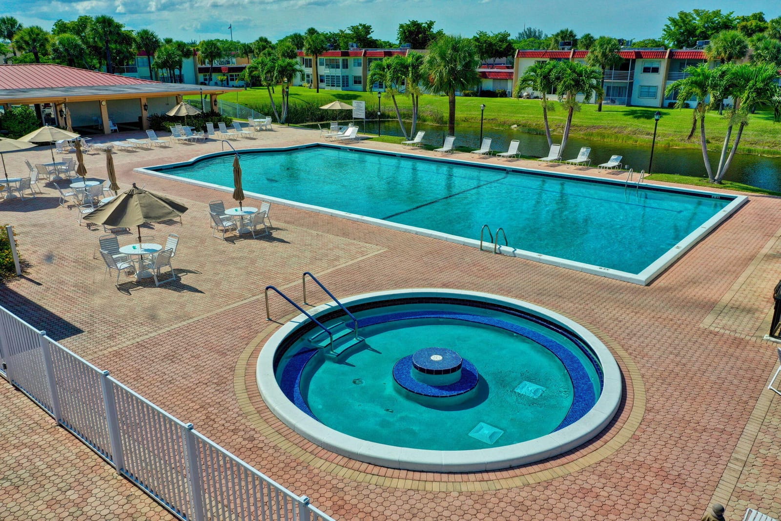 102 Lake Anne Drive, West Palm Beach, FL 33411 photo 26