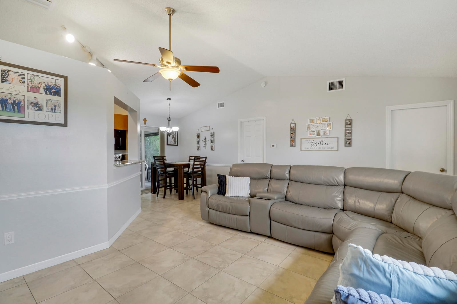 4453 SW Bradbury Street — photo 11
