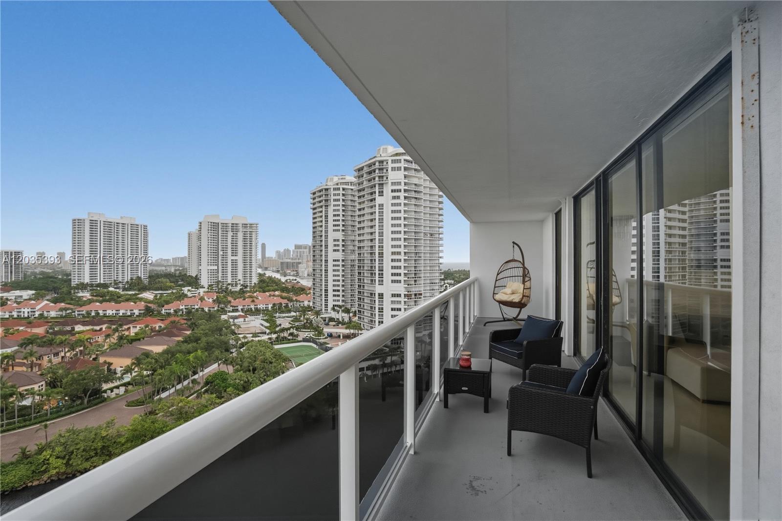 20505 E Country Club Drive 1739, Aventura, FL 33180, Aventura