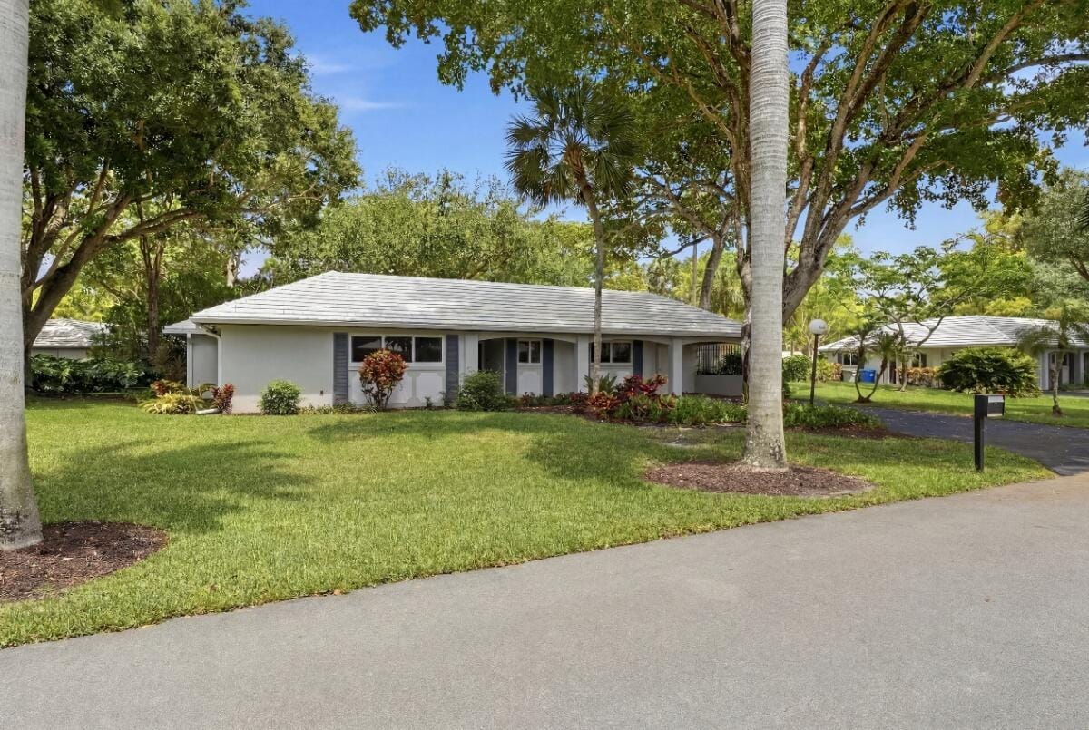 904 W Cypress Lane V-46, Pompano Beach, FL 33069 photo 10