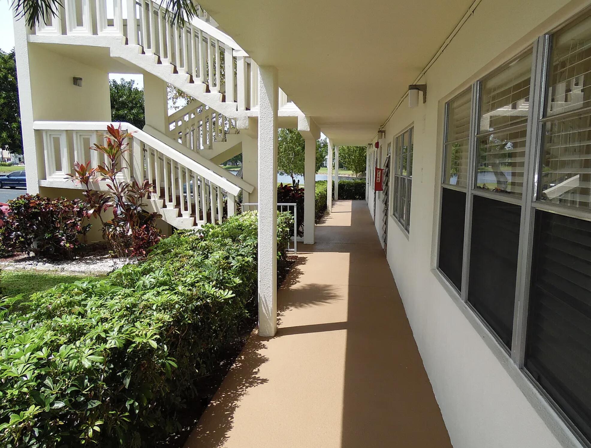 1037 Cambridge B, Deerfield Beach, FL 33442, Deerfield Beach