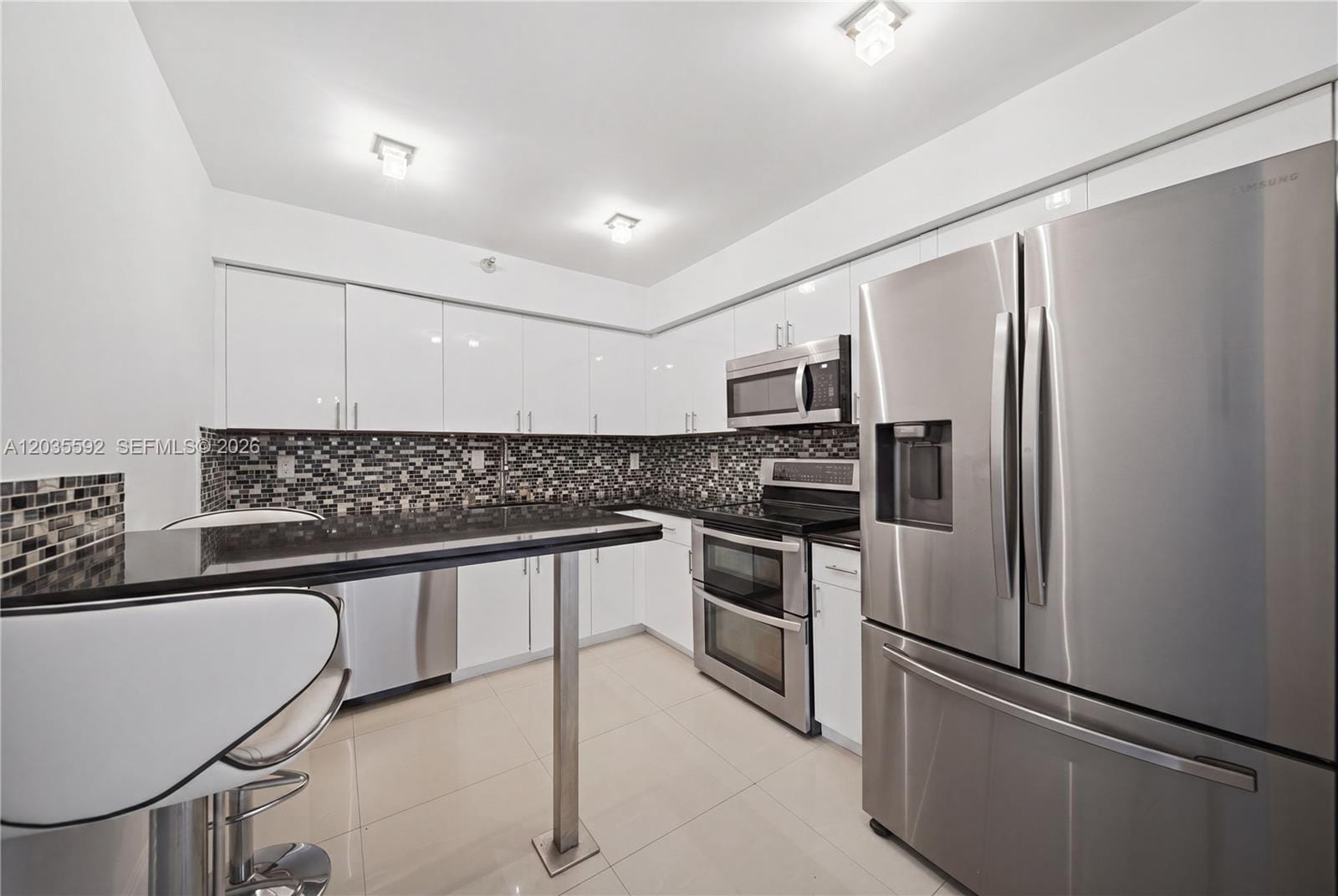 3530 Mystic Pointe Drive 2013, Aventura, FL 33180 photo 10