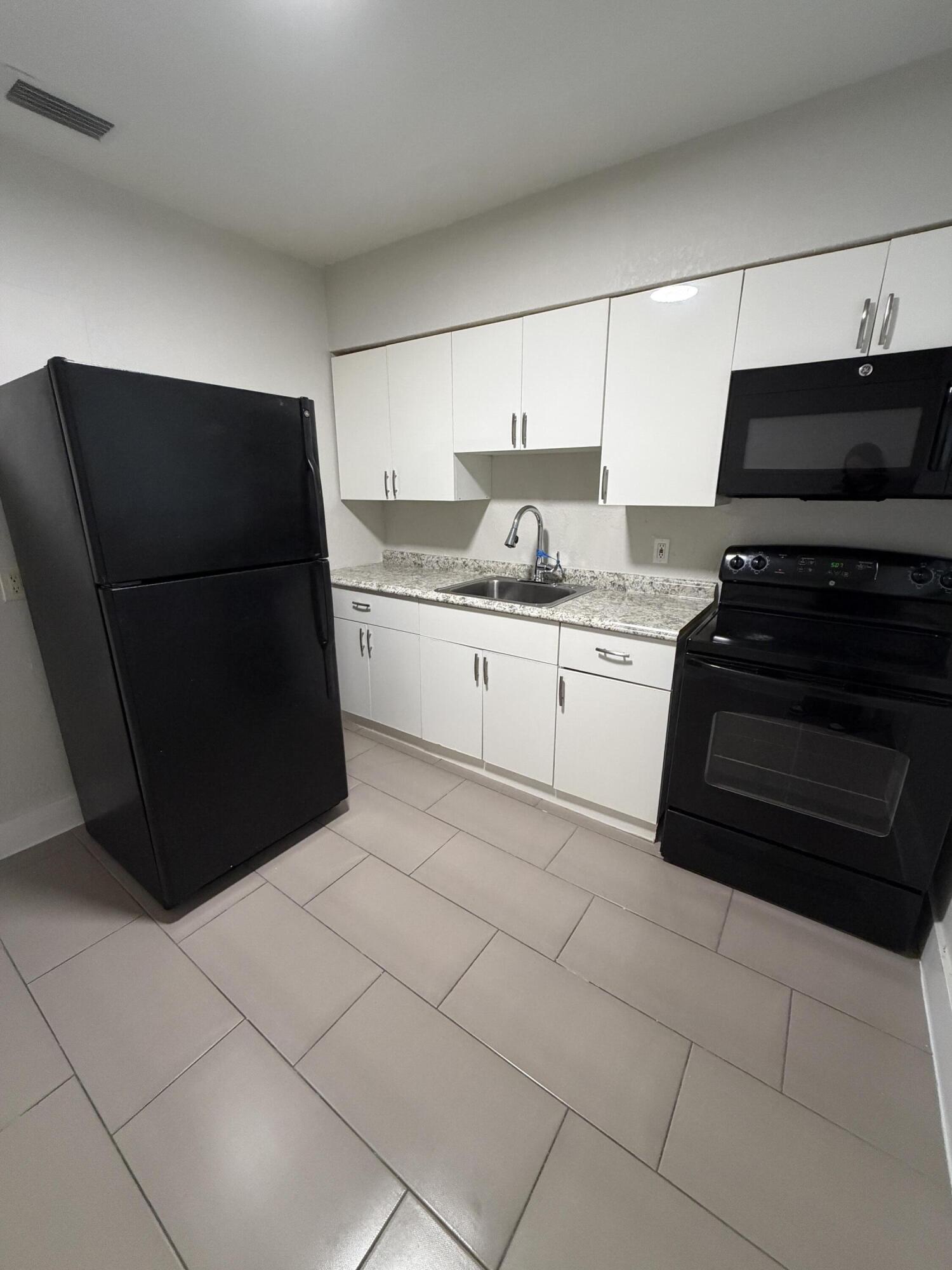 110 SW 7th Avenue #2, Dania Beach, FL 33004, Dania Beach