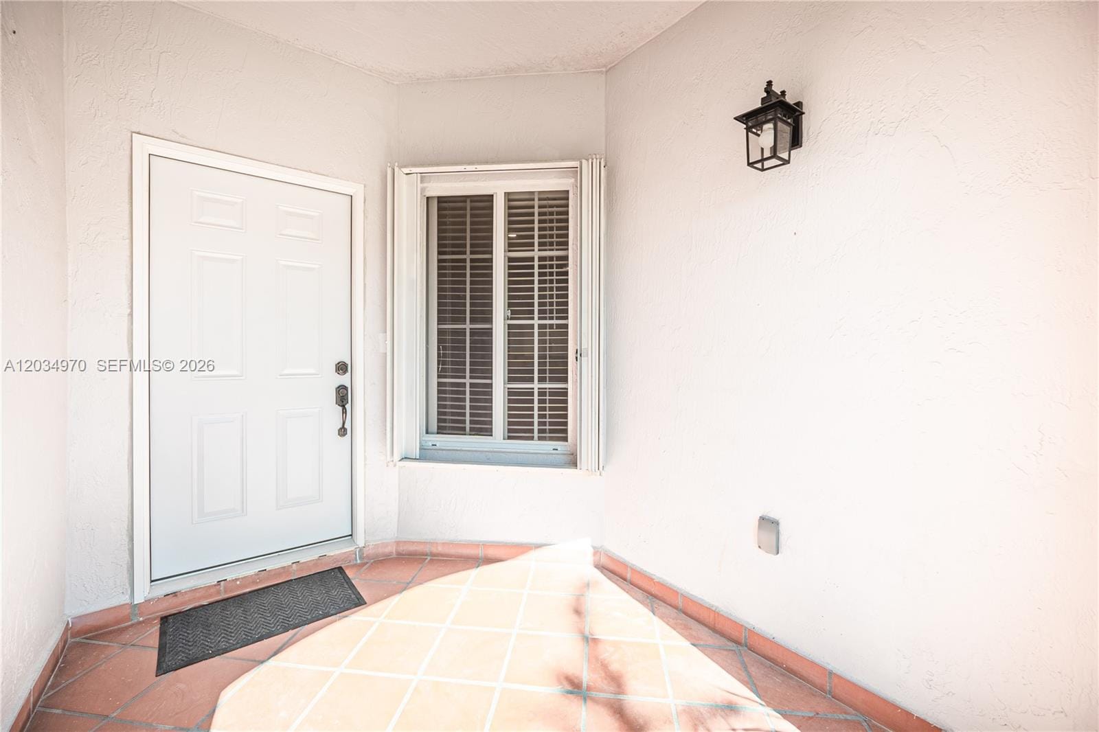 10210 SW 154th Place 110-8 — photo 4
