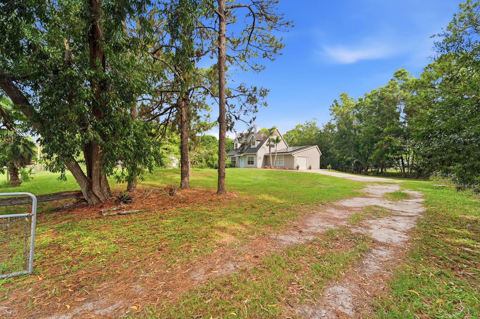 16317 Glasgow Drive E — photo 11