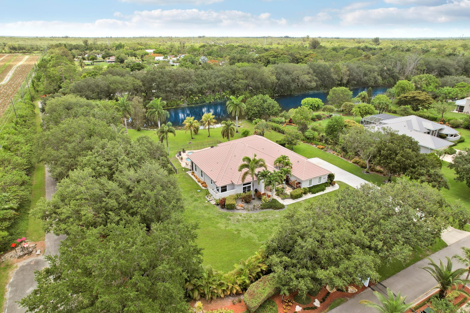 5835 Lago Del Sol Drive, Lake Worth, FL 33449 photo 3