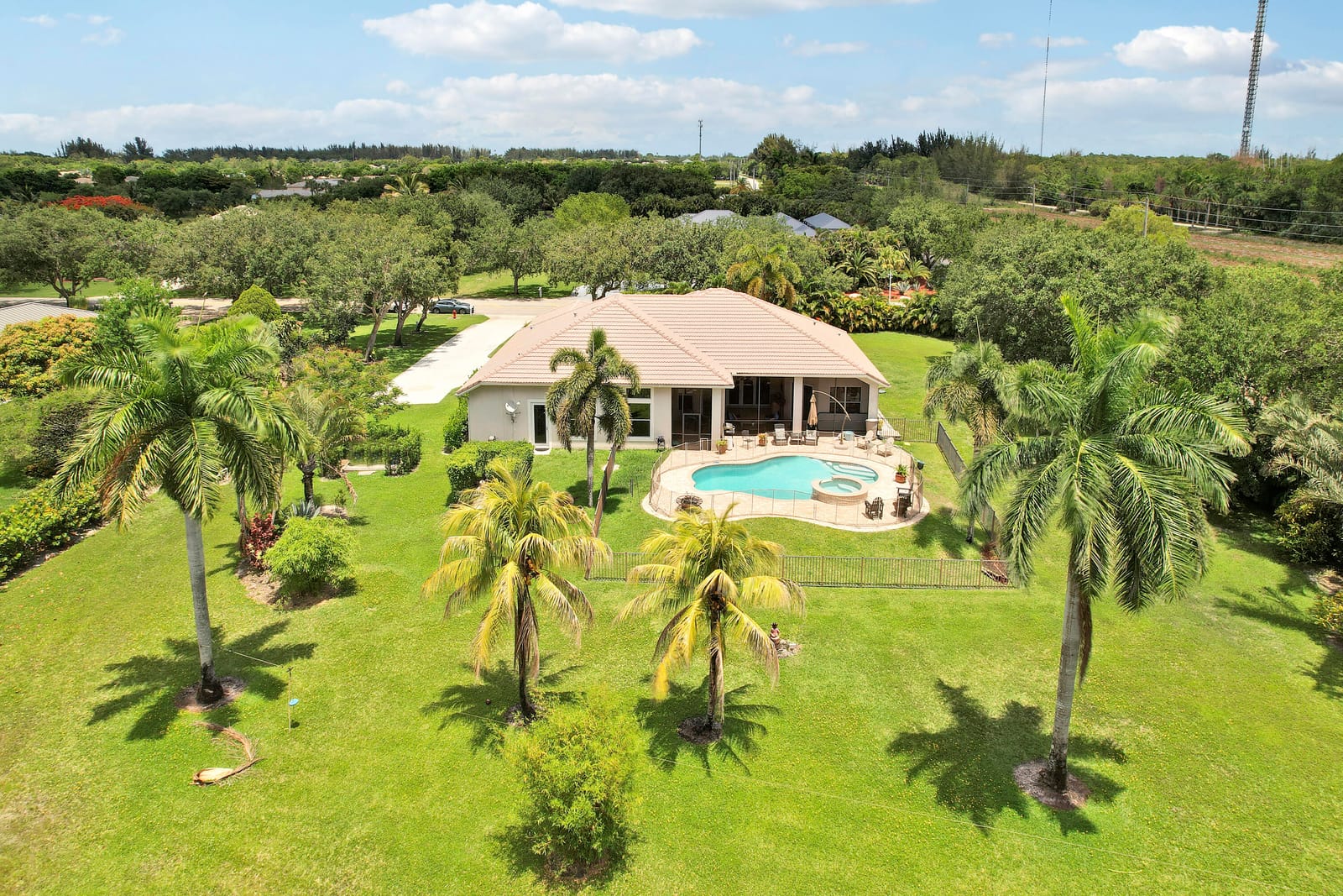 5835 Lago Del Sol Drive, Lake Worth, FL 33449 photo 6