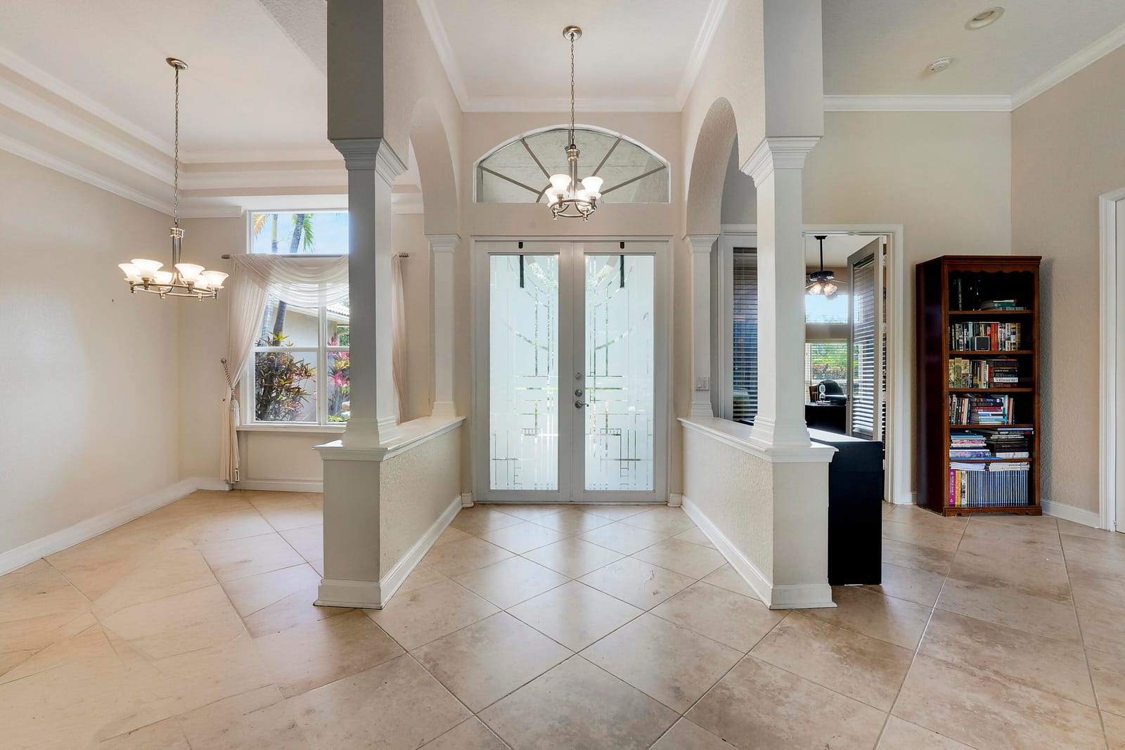 5835 Lago Del Sol Drive, Lake Worth, FL 33449 photo 7
