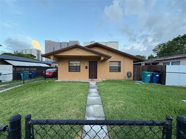 10968 SW 5th Street 10968, Sweetwater, FL 33174