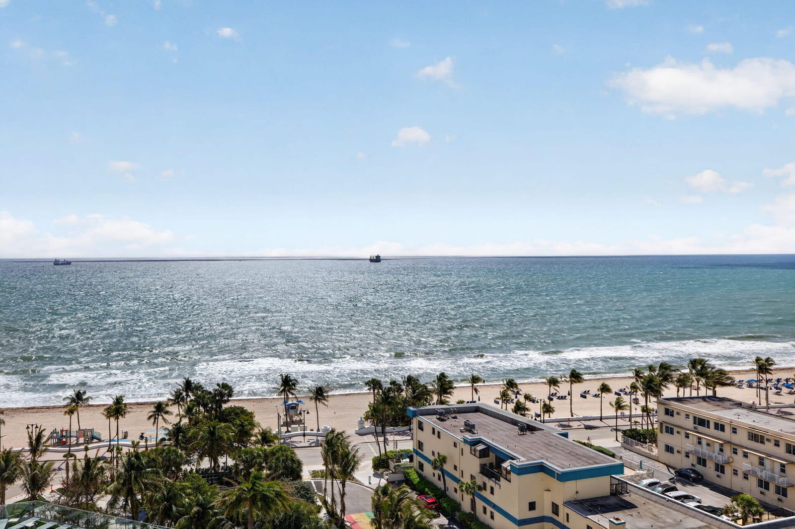 153 N Seabreeze Boulevard 901-s — photo 10