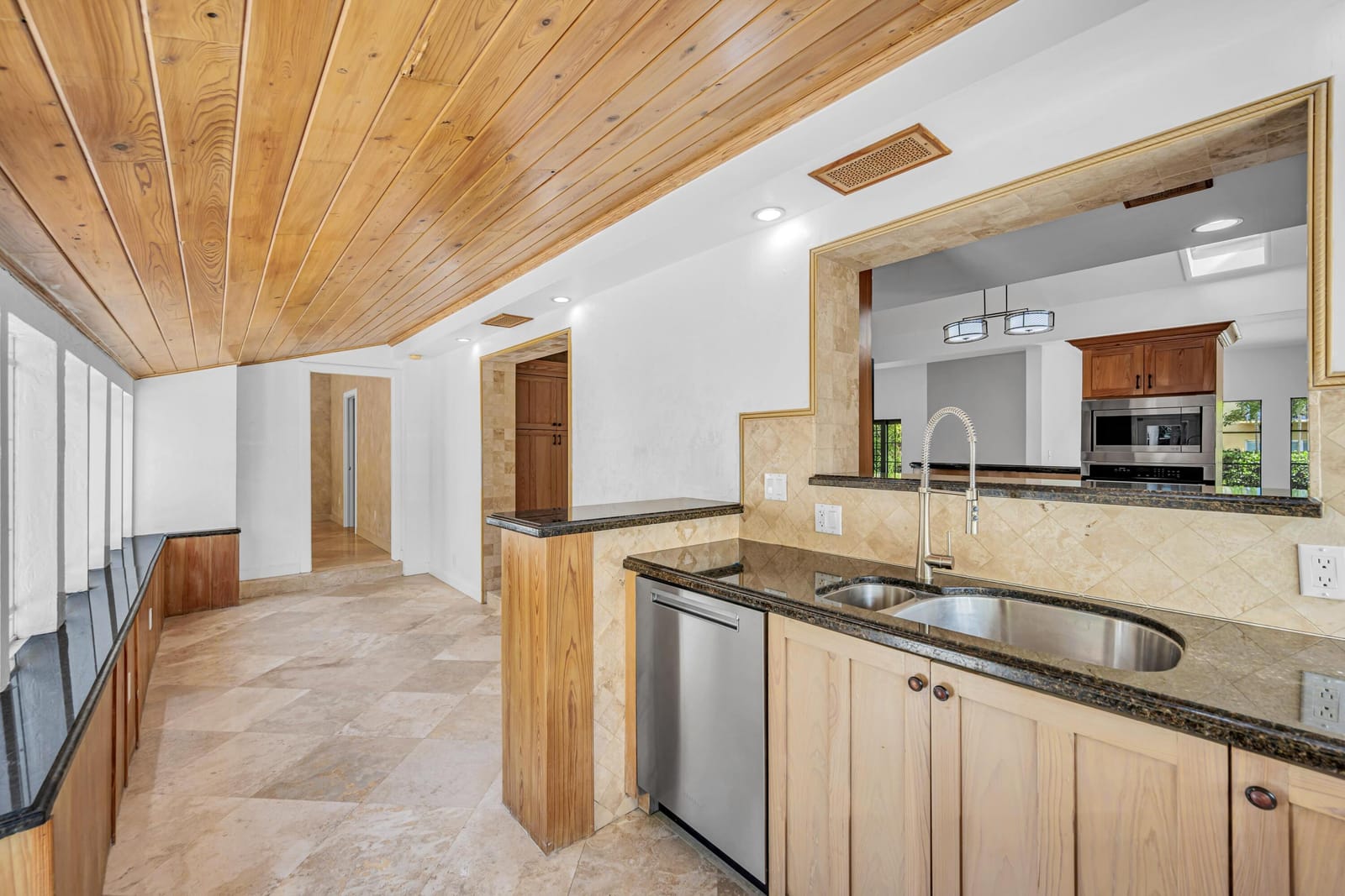 1413 NE 4th Court, Fort Lauderdale, FL 33301 photo 18