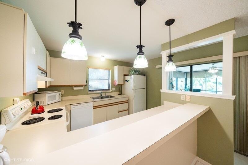 7485 SE Jamestown Terrace — photo 8