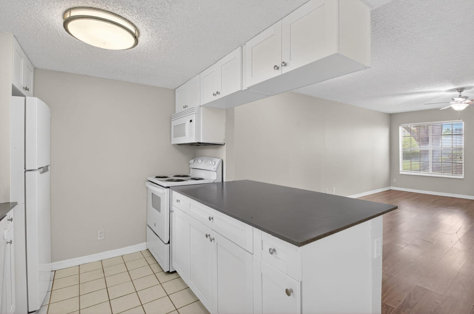 6339 La Costa Drive D — photo 6