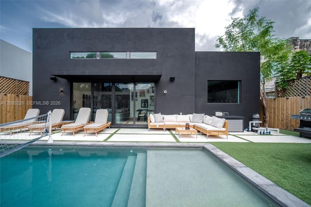 243 NW 42nd Street, Miami, FL 33127