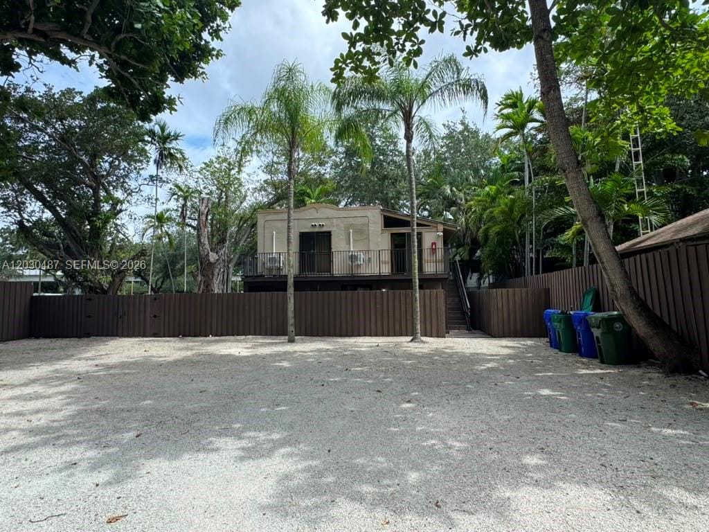 2107 Secoffee Street 3 — photo 6