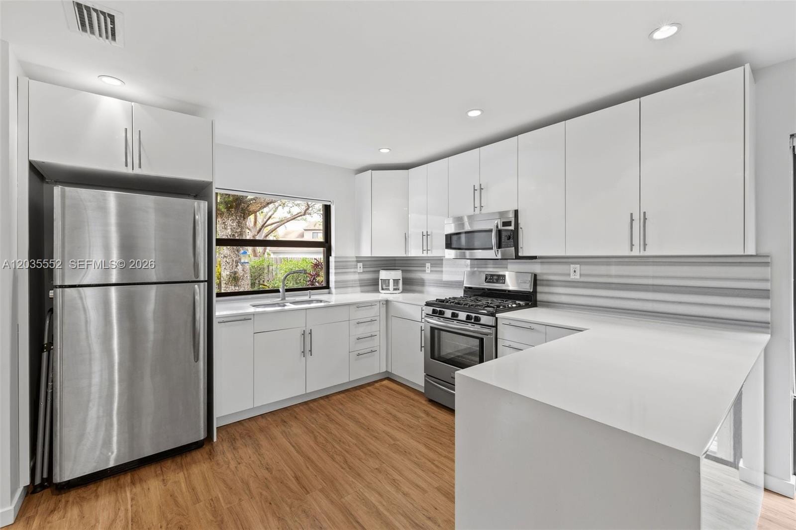 11045 SW 113th Place — photo 1