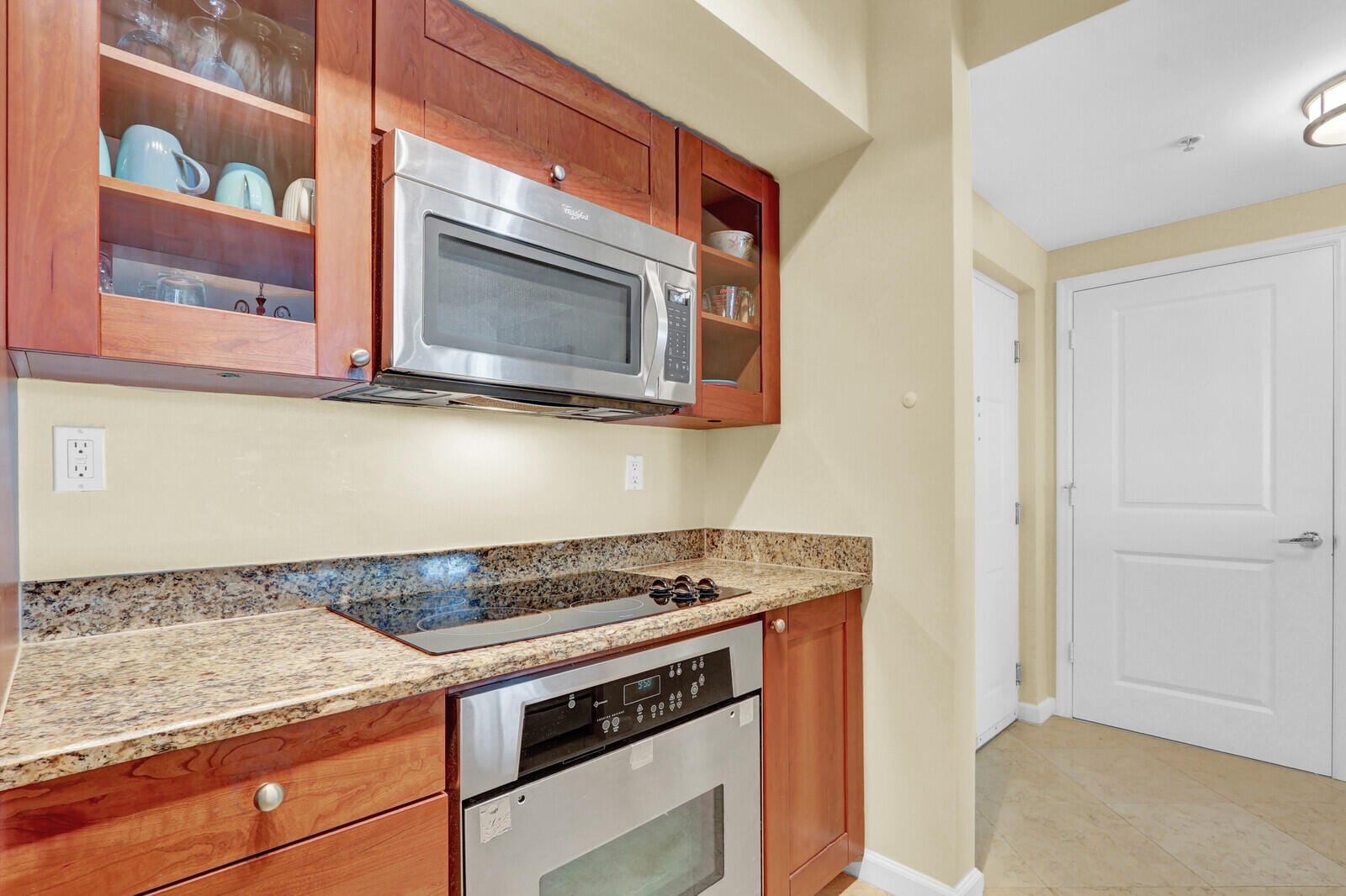 975 NW Flagler Avenue 206 — photo 8