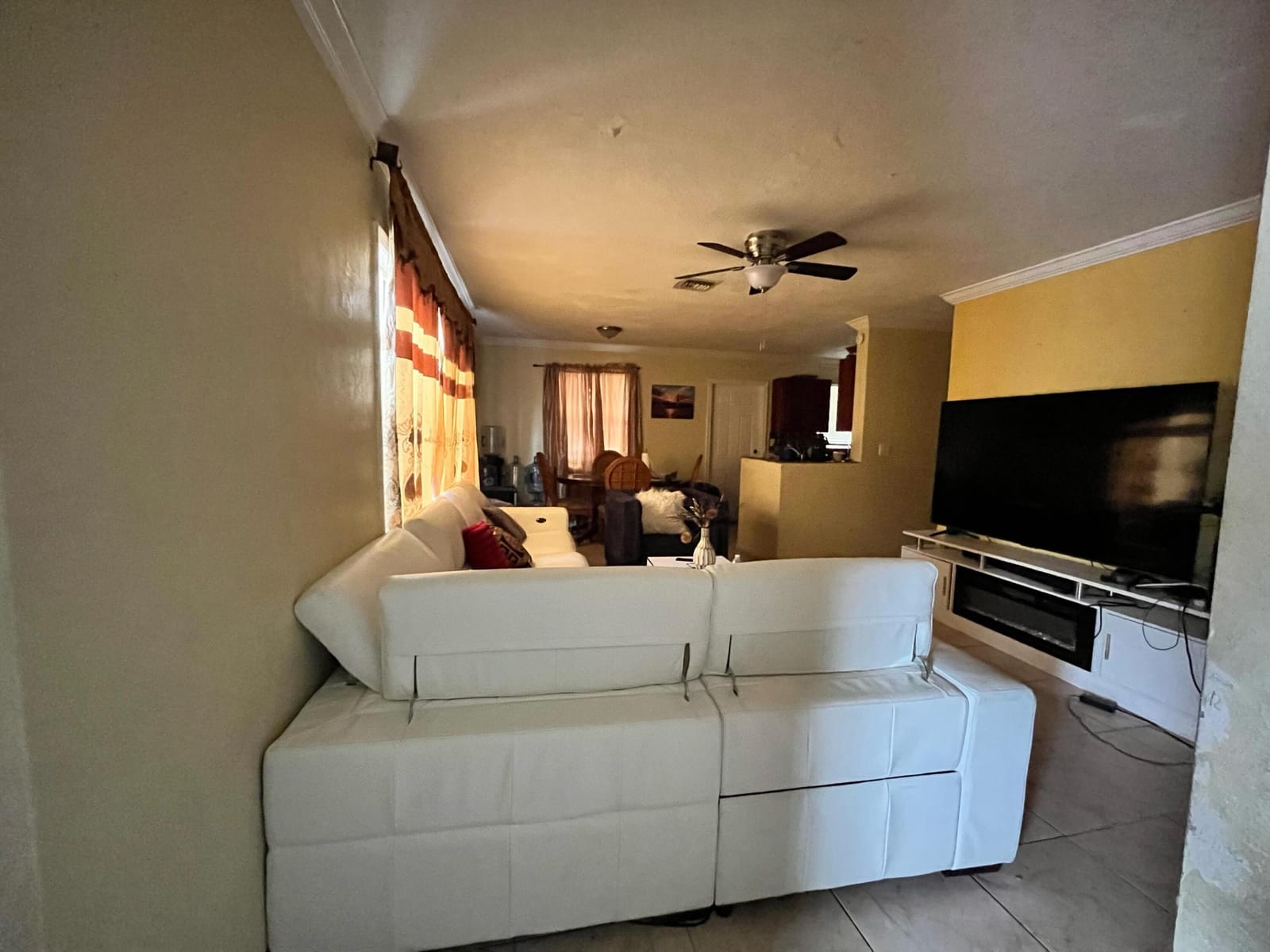 4730 NE 2nd Avenue NE, Deerfield Beach, FL 33064 photo 3