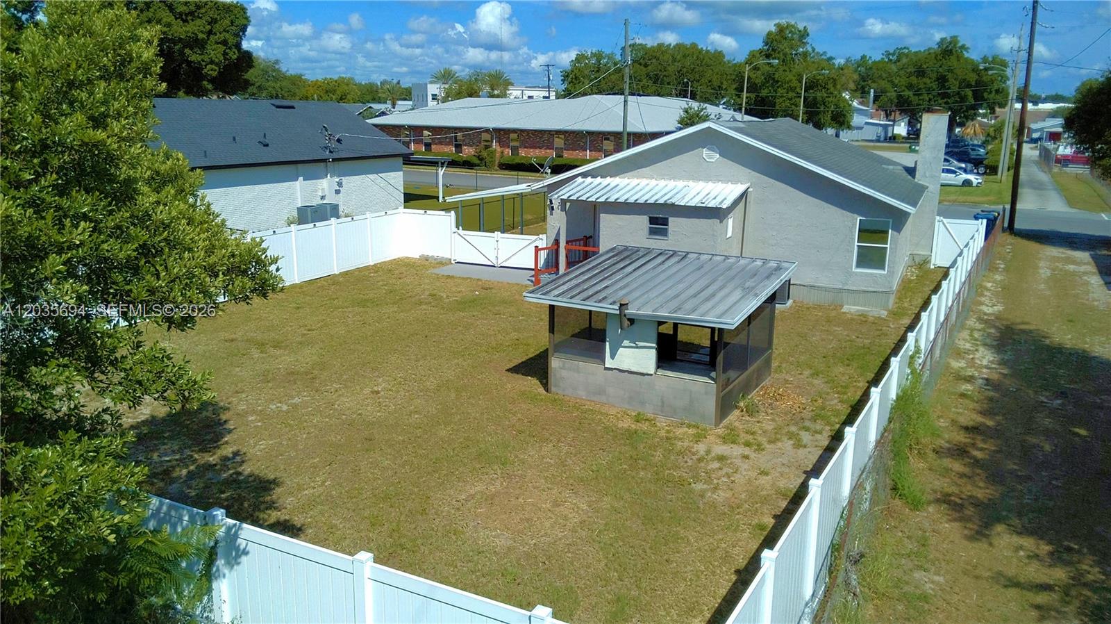 208 Center Street, FL 33823 photo 13