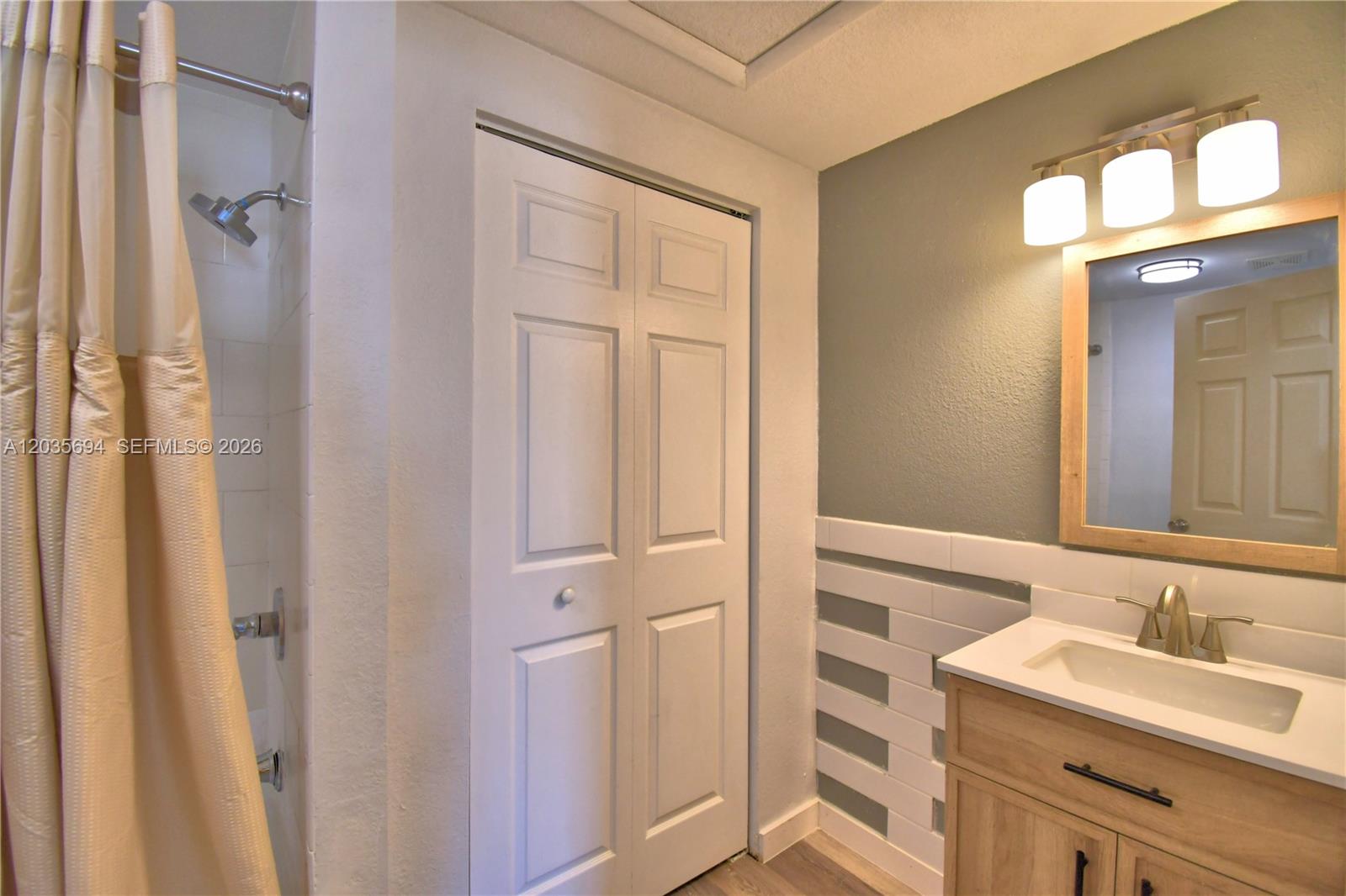 208 Center Street, FL 33823 photo 25