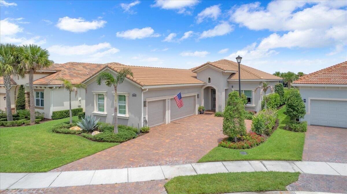 23009 SW Accesi Way, Port St. Lucie, FL 34986 photo 2
