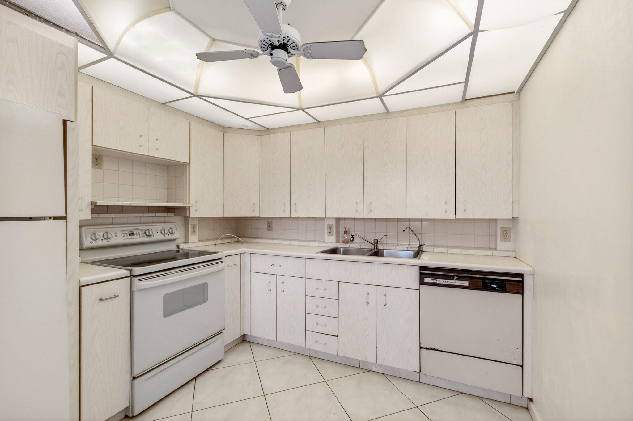 3044 Lincoln C, Boca Raton, FL 33434 photo 22
