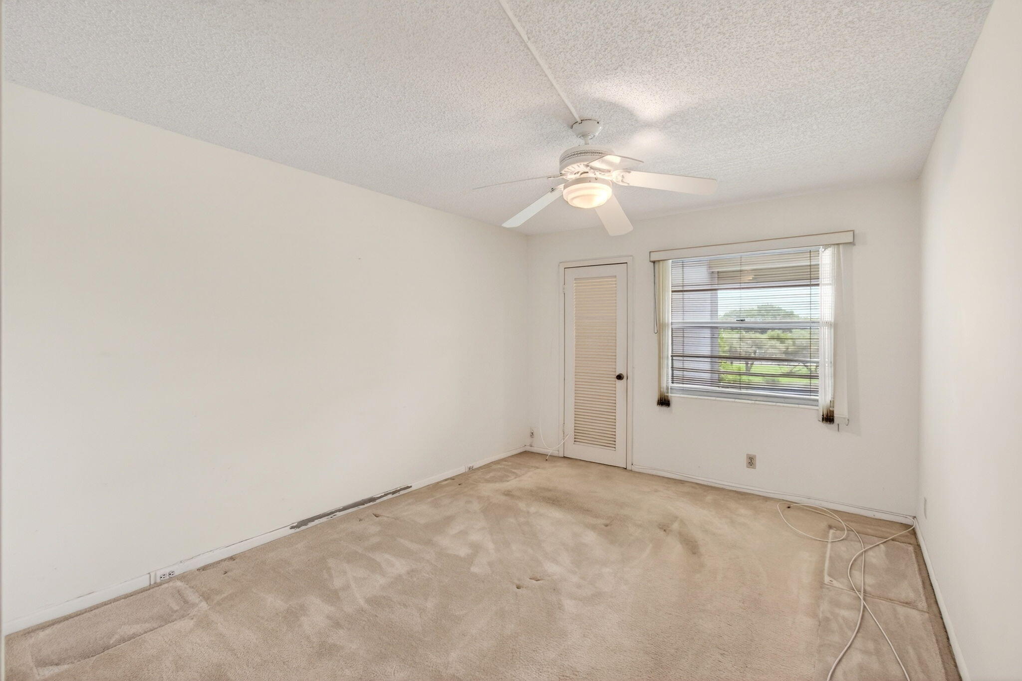 3044 Lincoln C — photo 5