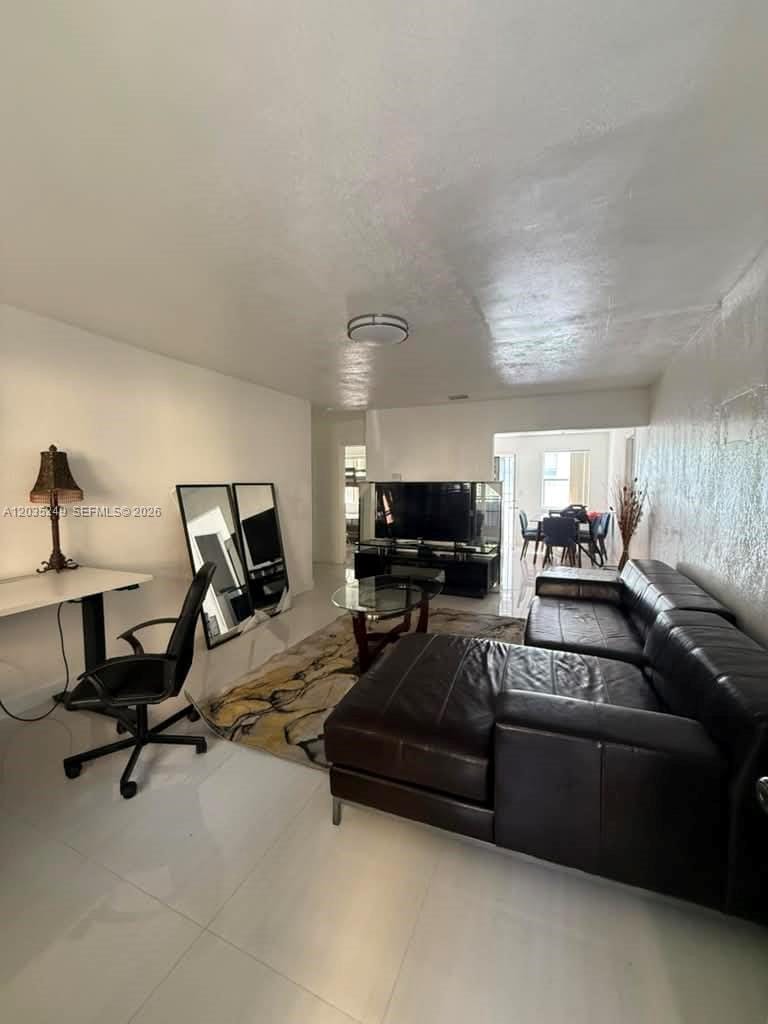 78 NE 43rd Street 0 — photo 7