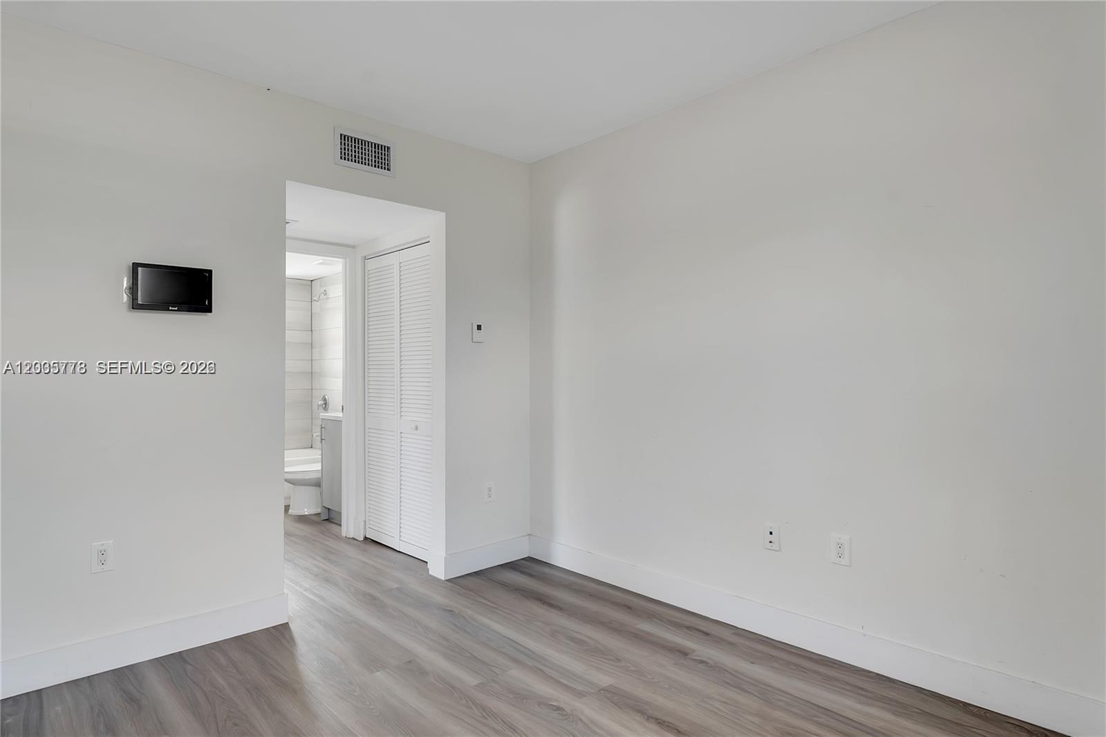 1710 NW 1st Court 15, Miami, FL 33136, Miami