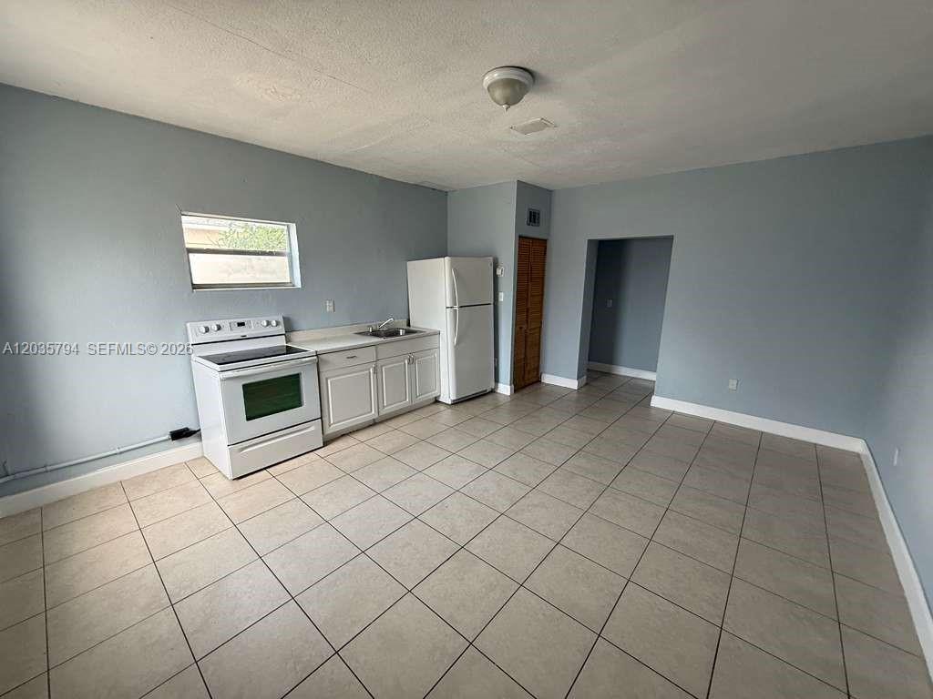2014 Funston Street C, Hollywood, FL 33020, Hollywood