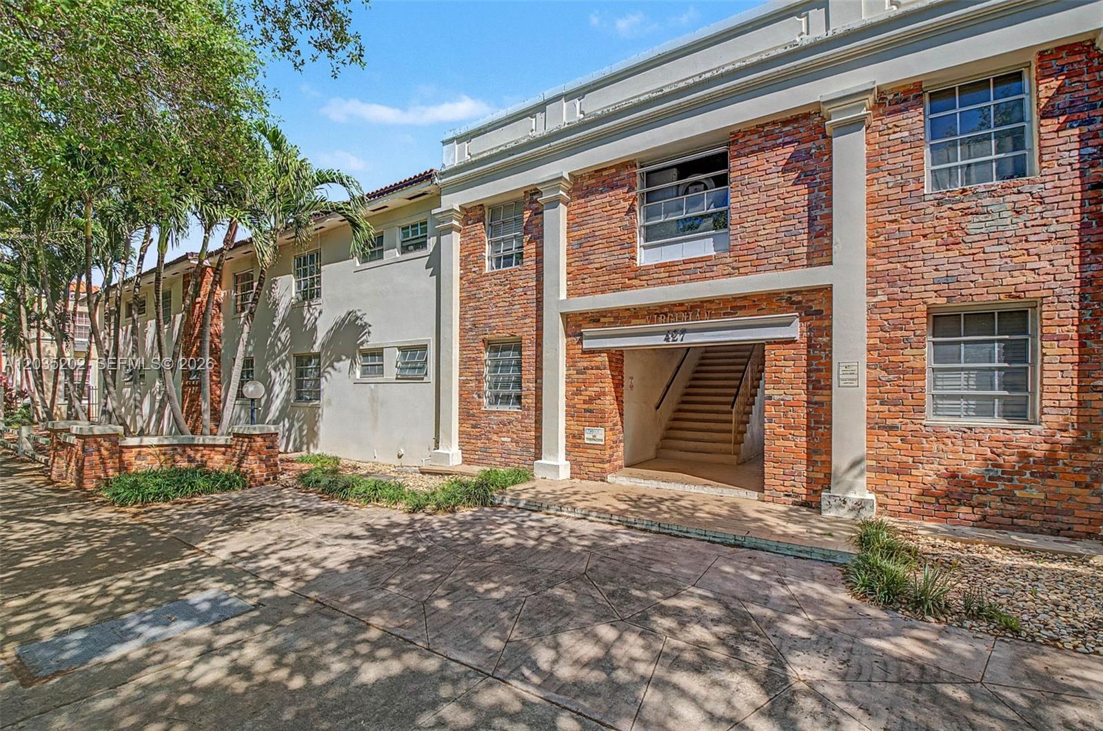 427 Anastasia Avenue 11, Coral Gables, FL 33134, Coral Gables