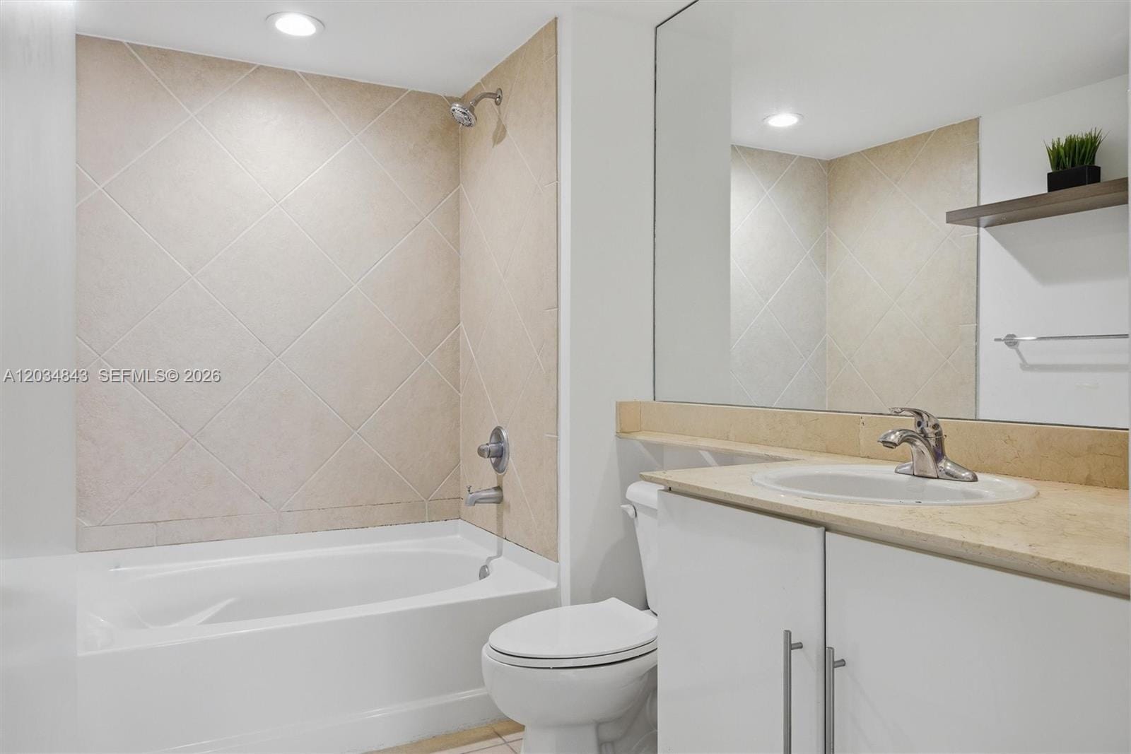 325 S Biscayne Boulevard 4022, Miami, FL 33131 photo 24