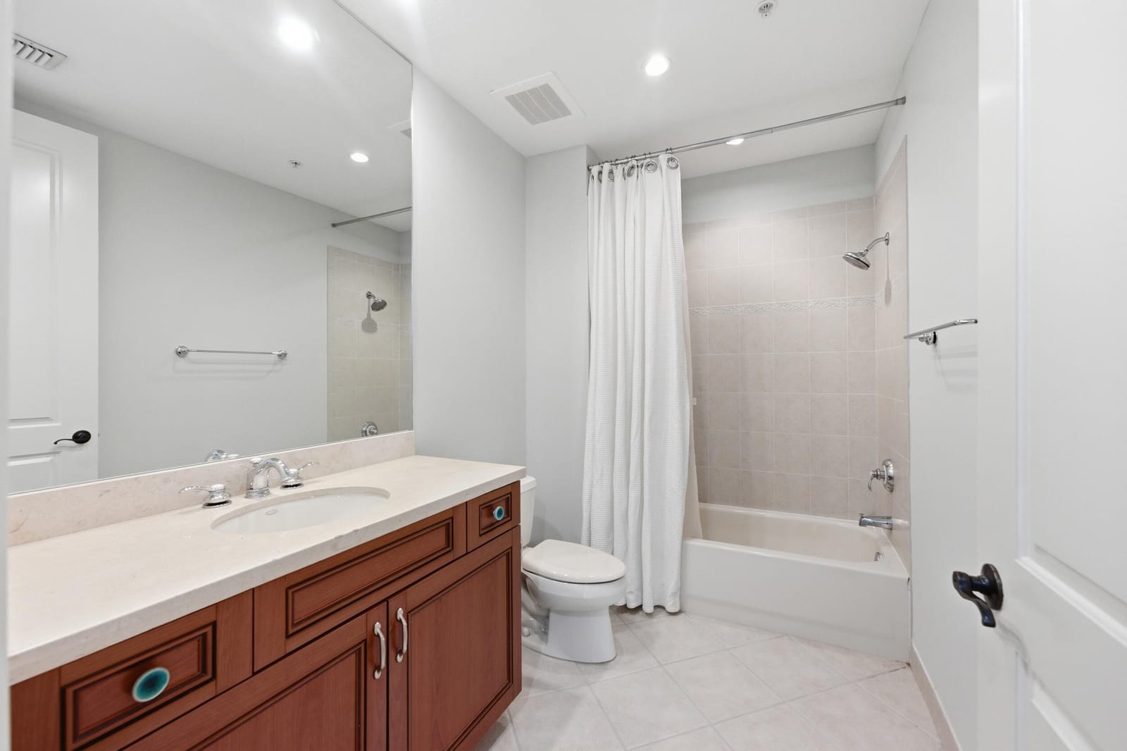 200 NE 2nd Avenue 316, Delray Beach, FL 33444 photo 23